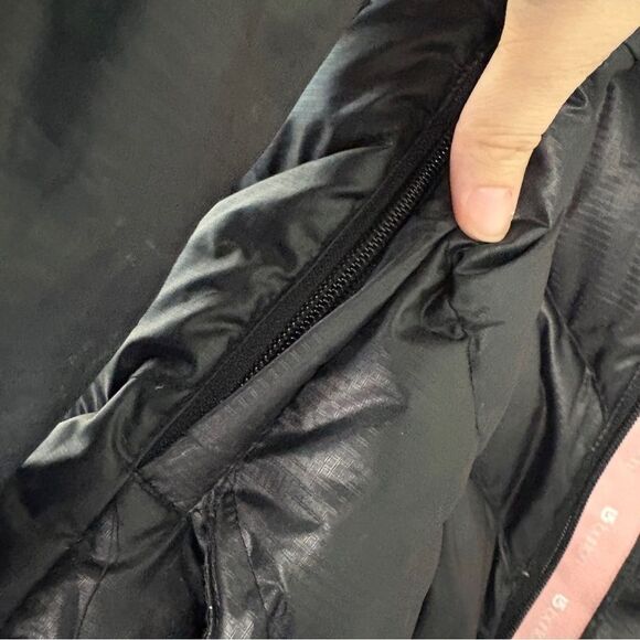 Burton Puffer Jacket Quilted Design Hood Women's M great preworn condition - Picture 9 of 12